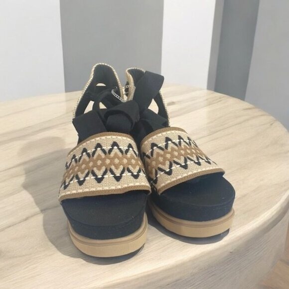 UGG Abbot Ankle Wrap Espadrille Platform Wedge Sandals Black Size 9 - Picture 3 of 10